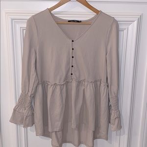 Boho chic boutique ruffle top